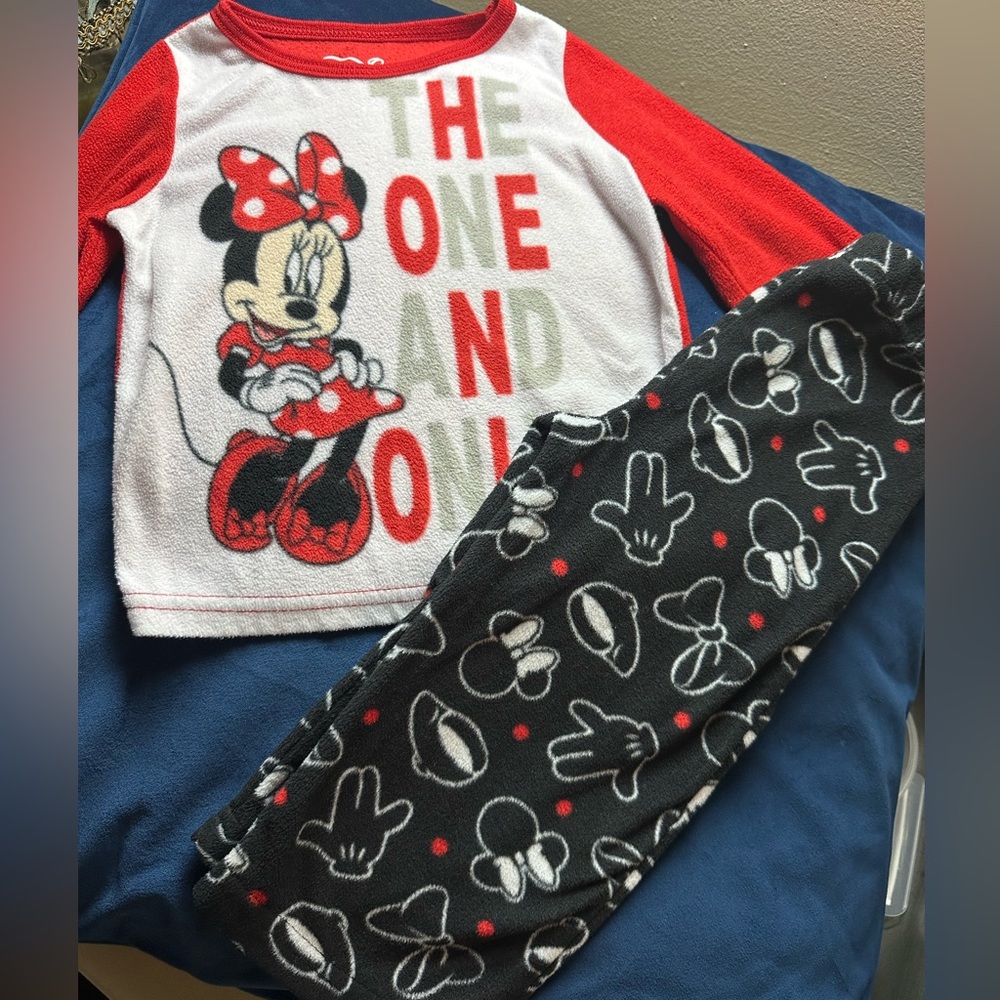 Disney Red and Black Minnie Mouse Pajama Set